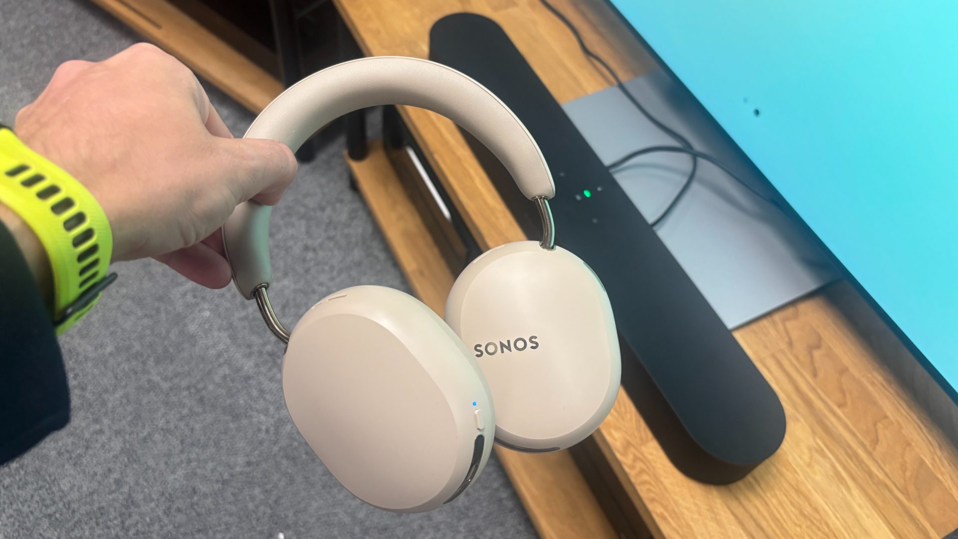 Обзор Sonos Ace Ultra - звук стал мощнее, полнее и увереннее картинка Наушники Sonos Ace Ultra: тест звука и ANC | DGL.RU