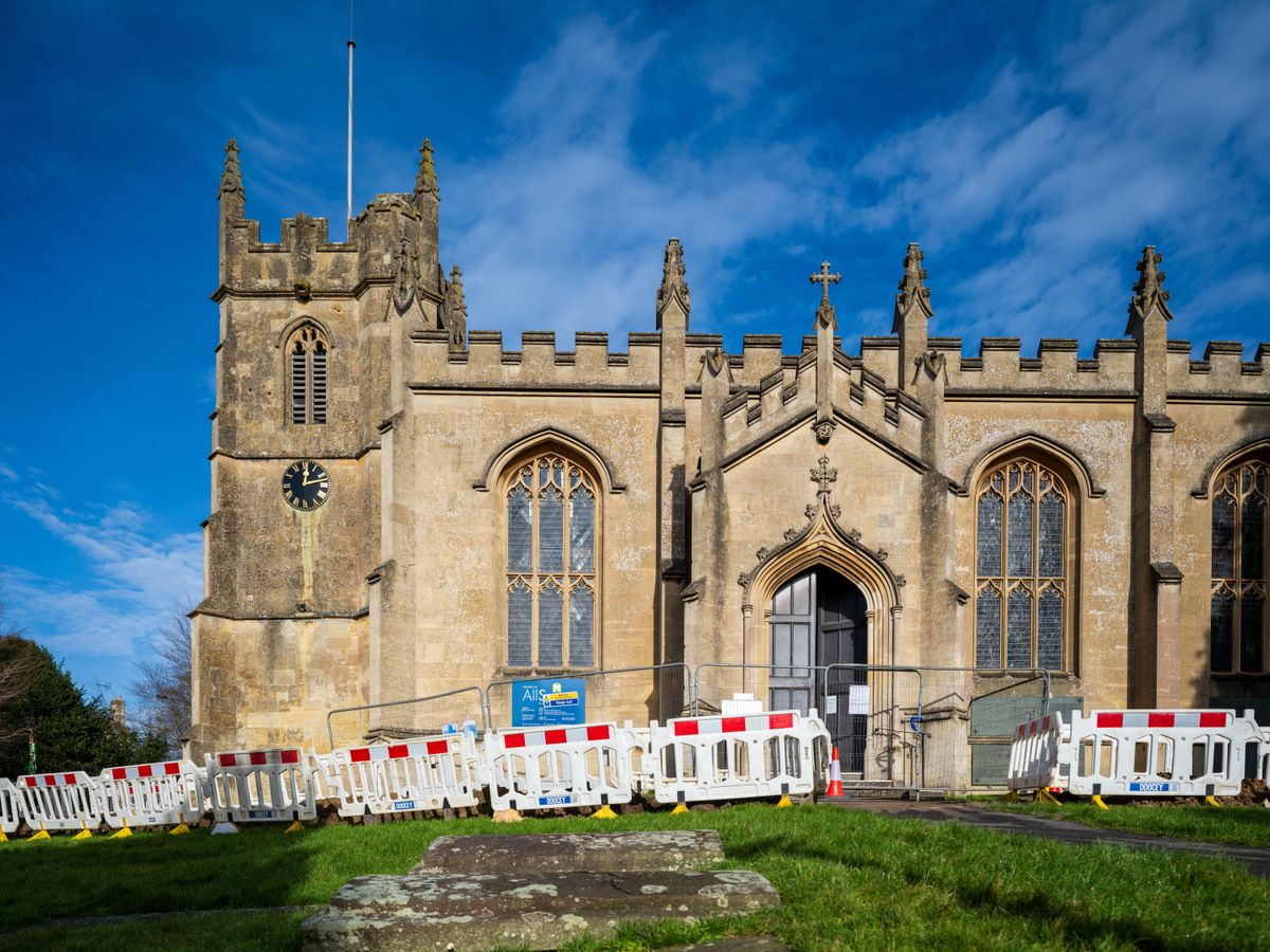 Лучшие объективы с функцией Tilt-Shift в 2026 году: новый взгляд на фотографию картинка Объективы tilt-shift - лучшие модели 2026 года | DGL.RU