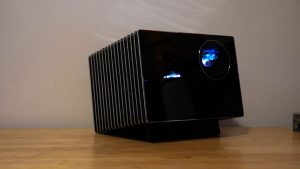 Обзор 4K-проектора Valerion VisionMaster Max: глубокий черный цвет и высокая яркость