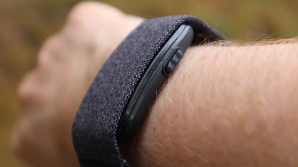 Обзор Garmin Cirqa: главный конкурент Whoop