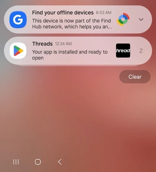 Обзор Samsung Galaxy Z Flip 8: эволюция дизайна и новые возможности картинка Обзор Samsung Galaxy Z Flip 8: тесты и экран | DGL.RU