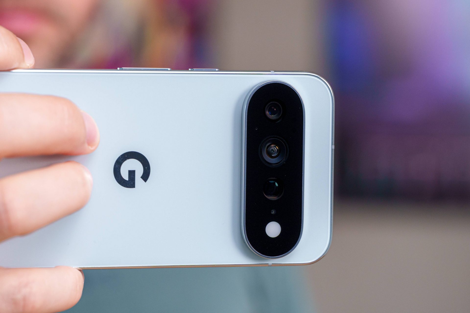 Тест и обзор смартфона Google Pixel 11 Pro XL | DGL.RU