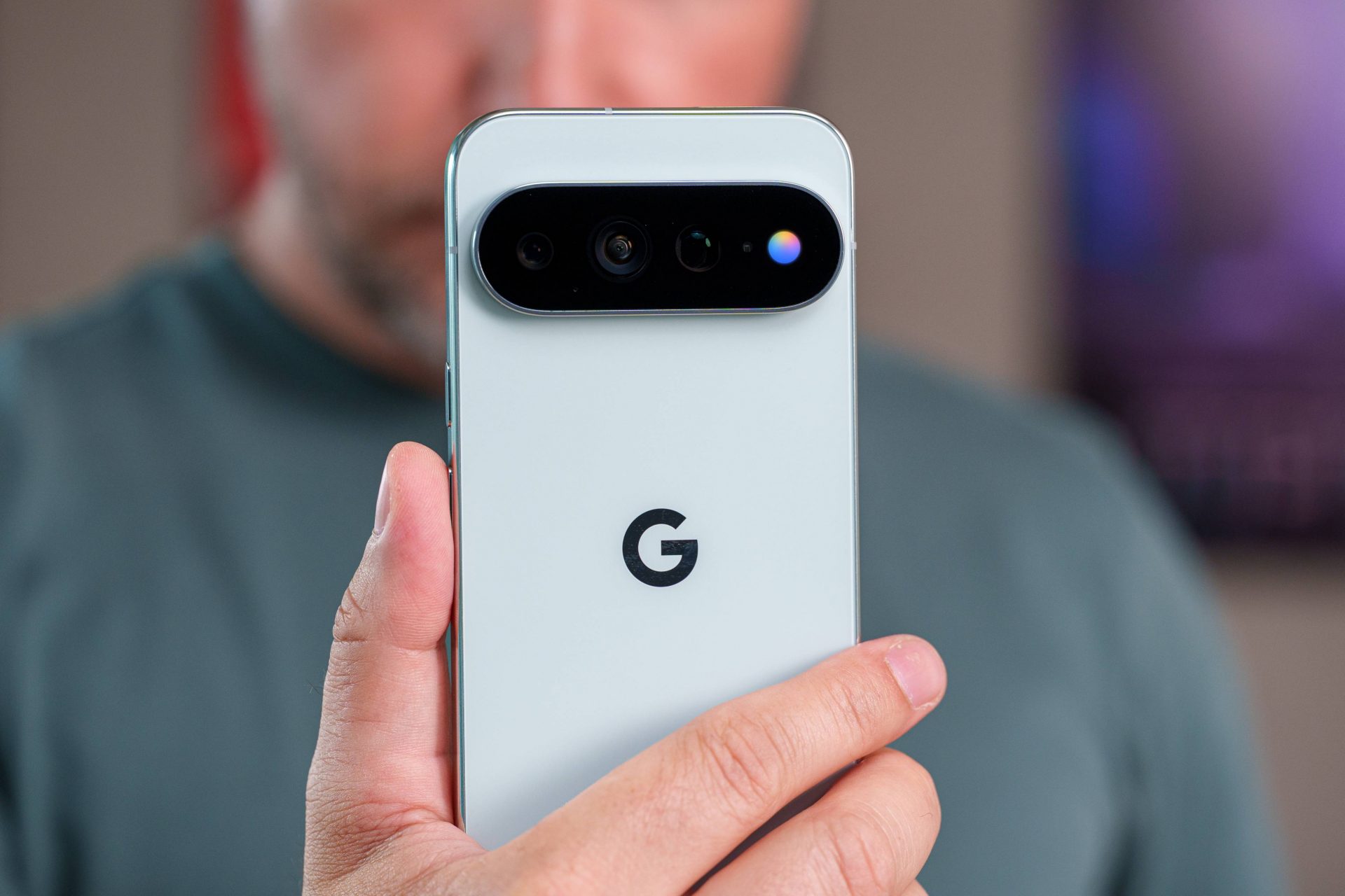 Тест и обзор смартфона Google Pixel 11 Pro XL | DGL.RU