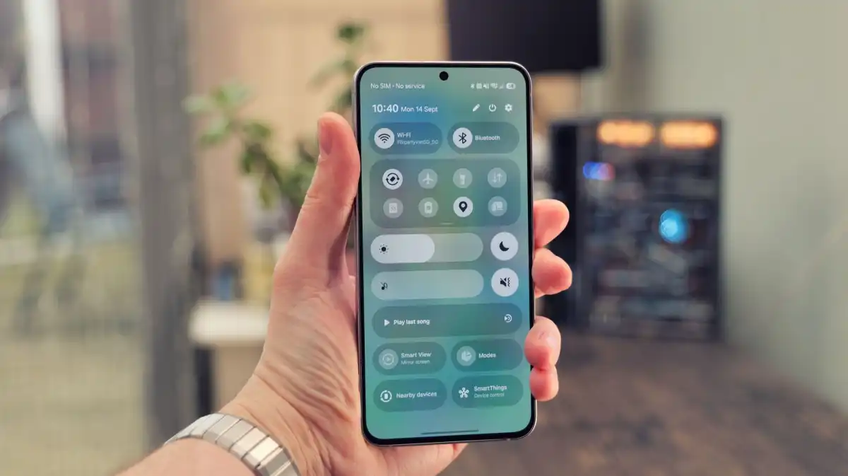 Обзор смартфона Samsung Galaxy S26 FE: технические характеристики, тесты и результаты сравнения картинка Обзор смартфона Samsung Galaxy S26 FE: тесты | DGL.RU