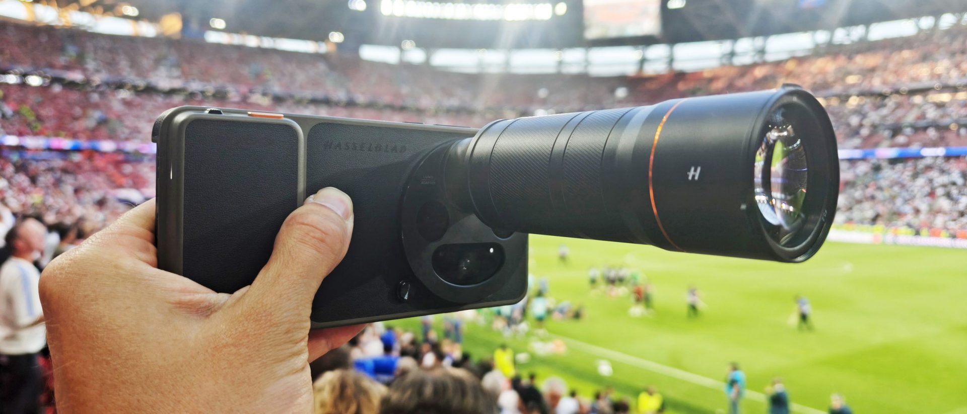 Обзор телеконвертера Oppo Hasselblad 300mm Explorer для смартфона Find X9 Ultra