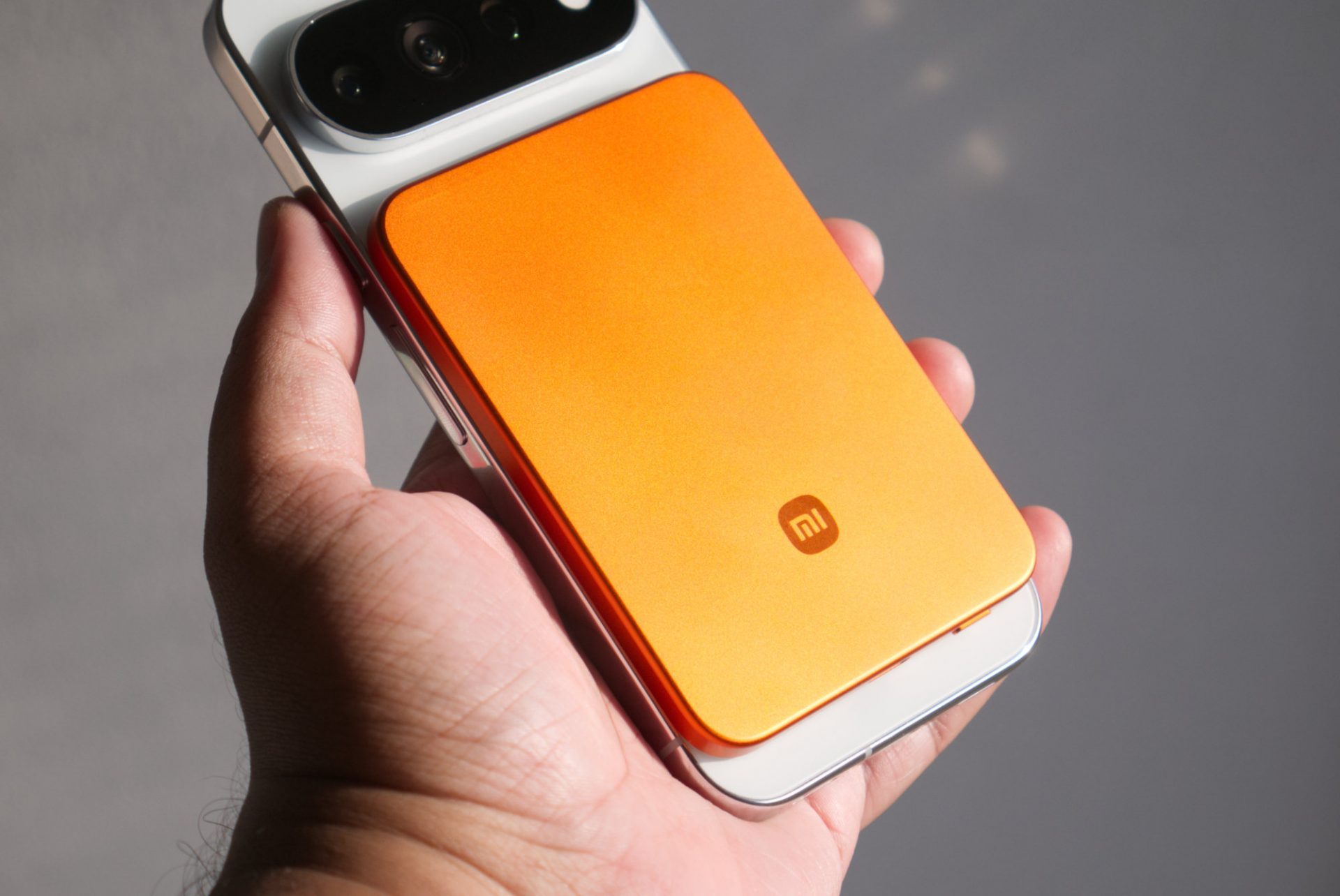 Обзор Xiaomi UltraThin Magnetic Power Bank 5000 | DGL.RU