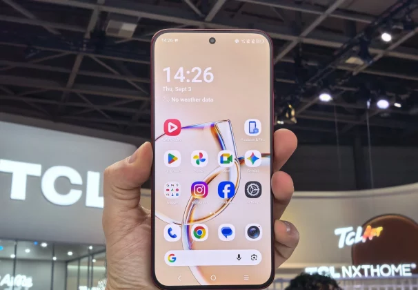 Телефон с матовым дисплеем TCL P80 Ultra: опыт использования и неожиданные особенности