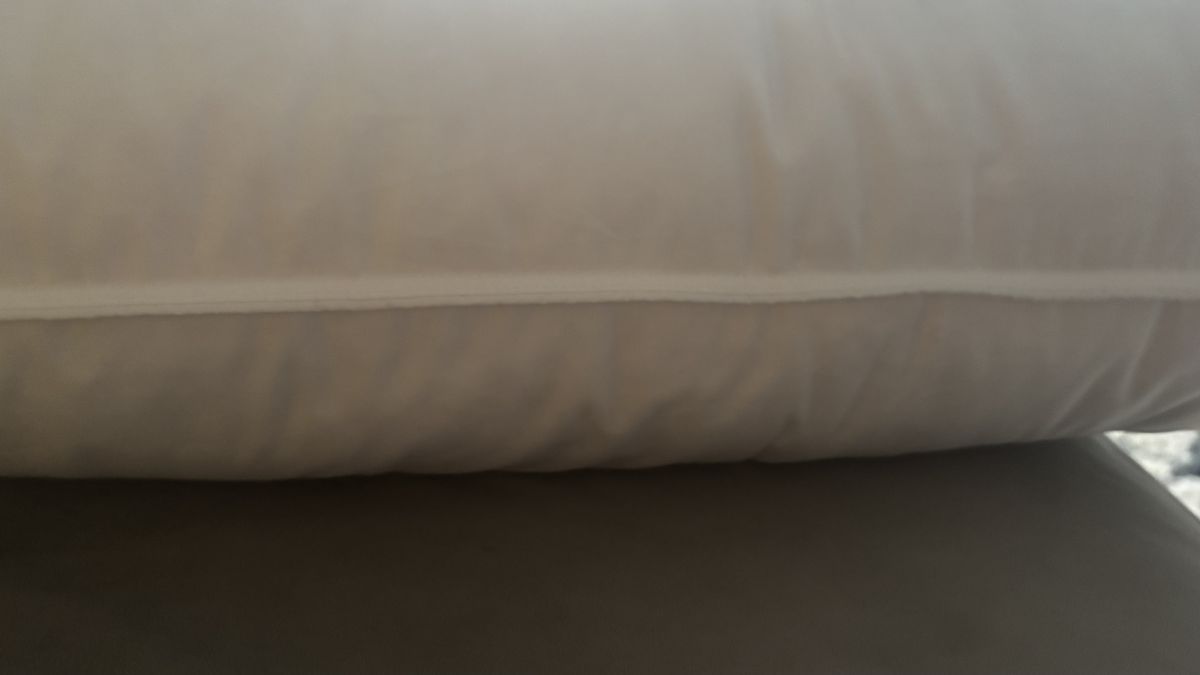 Обзор Helix Down & Feather Pillow - освежающий комфорт пятизвездочного отеля картинка Подушка Helix Down & Feather: плюсы и минусы | DGL.RU