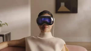 Продажи Apple Vision Pro упали до одного устройства в месяц на магазин