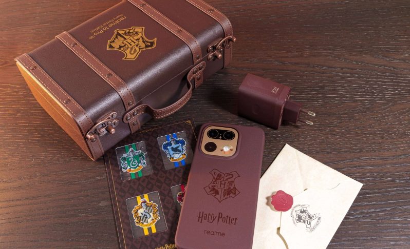 Realme 16 Pro Harry Potter Edition распаковка и практическое применение картинка Realme 16 Pro Harry Potter Edition распаковка и практическое применение