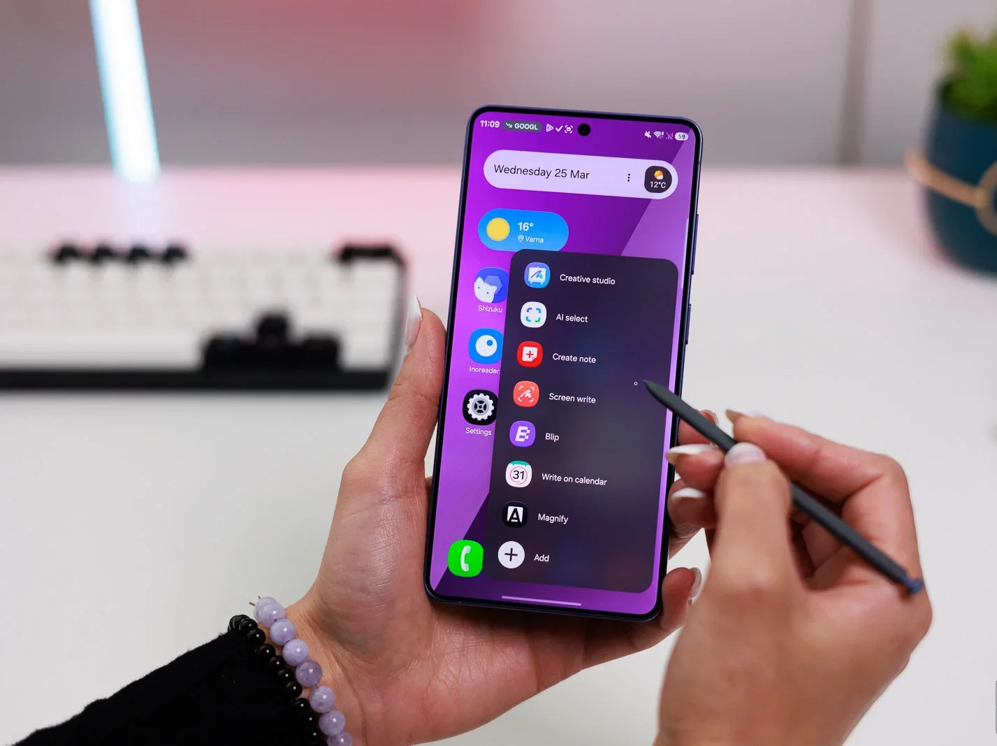 Samsung Galaxy S27 Ultra получит процессор Exynos 2700 и обновленный дизайн картинка Samsung Galaxy S27 Ultra получит Exynos 2700 | DGL.RU