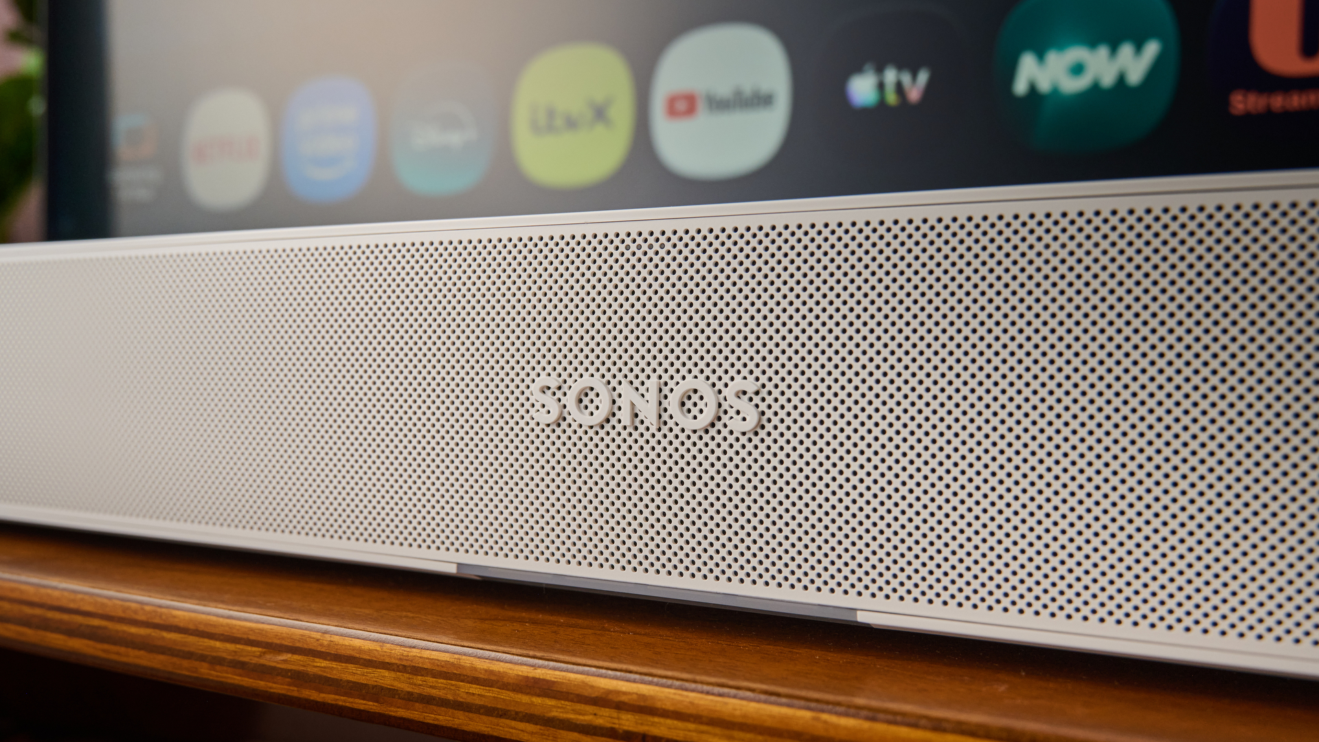 Обзор Sonos Beam Ultra - лучший компактный саундбар с Dolby Atmos картинка Саундбар Sonos Beam Ultra: обзор и тест звука | DGL.RU