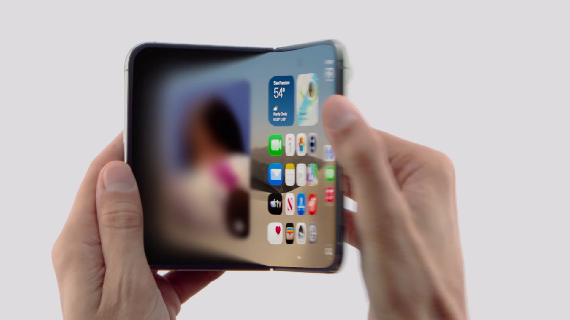 Складной смартфон iPhone Duo открывает новый этап в дизайне Apple картинка Складной смартфон iPhone Duo: детали дизайна | DGL.RU