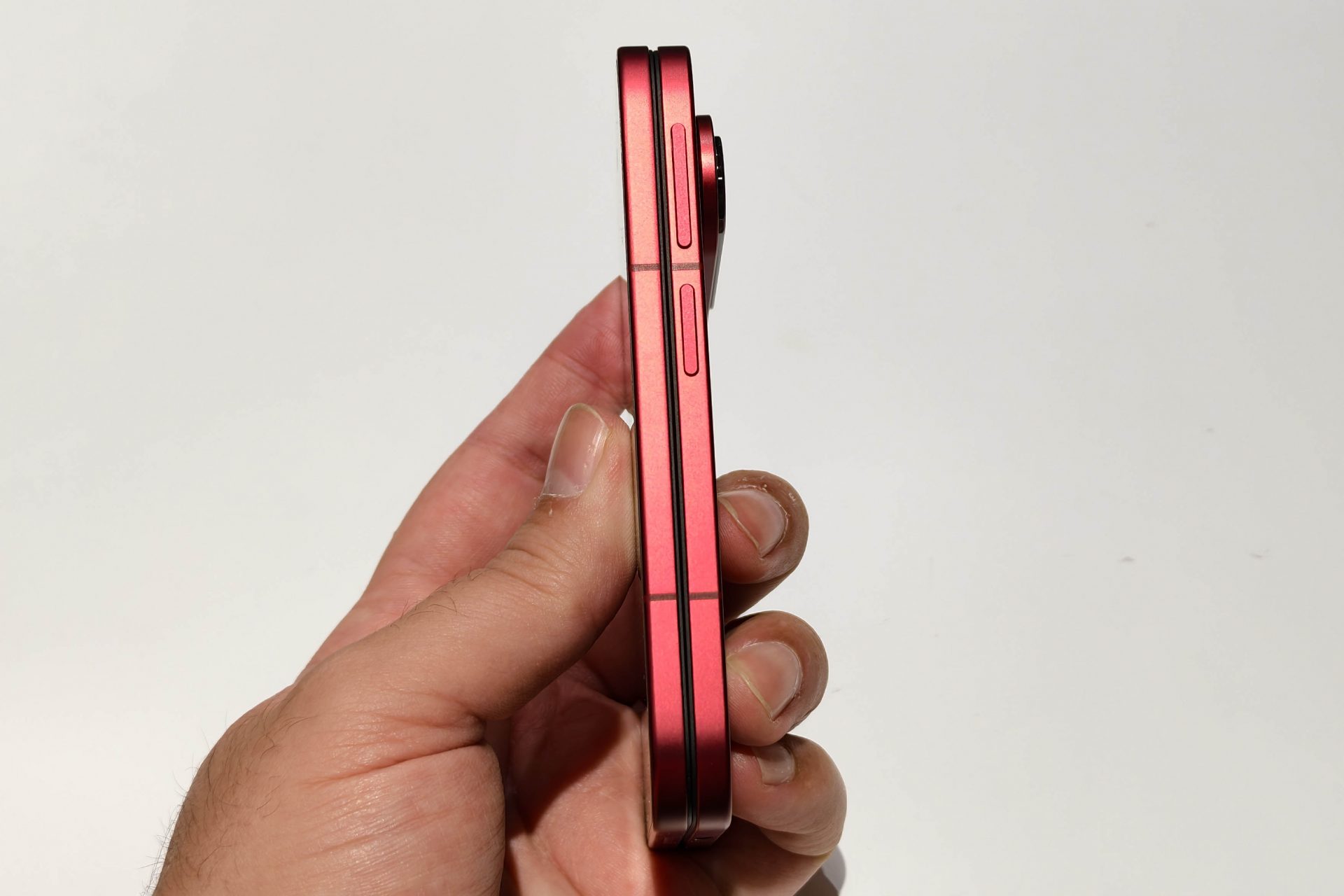 Складной смартфон Xiaomi 18 Fold: характеристики, дизайн и цены картинка Складной Xiaomi 18 Fold: параметры и дизайн | DGL.RU