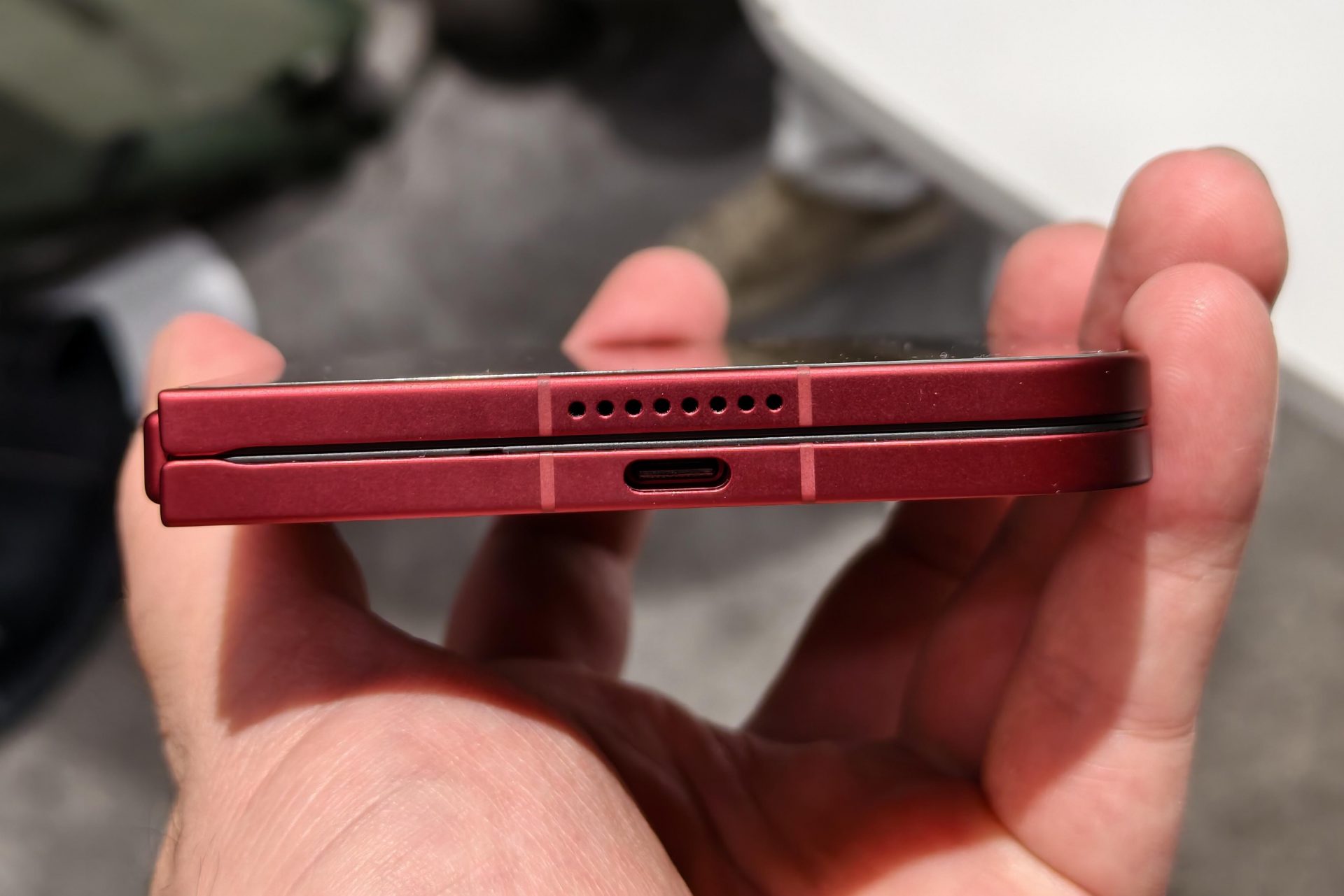 Складной смартфон Xiaomi 18 Fold: характеристики, дизайн и цены картинка Складной Xiaomi 18 Fold: параметры и дизайн | DGL.RU