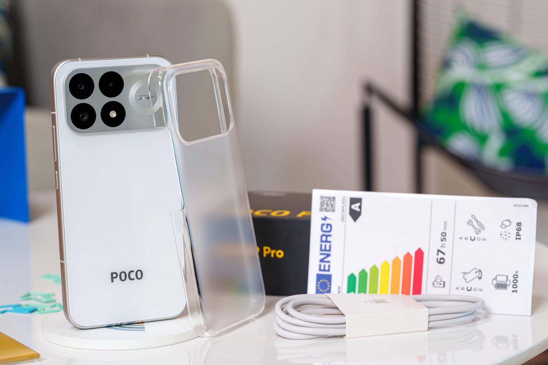 Смартфон Poco F9 Pro поступил на первые тесты: характеристики и цены картинка Смартфон Poco F9 Pro: характеристики и экран | DGL.RU