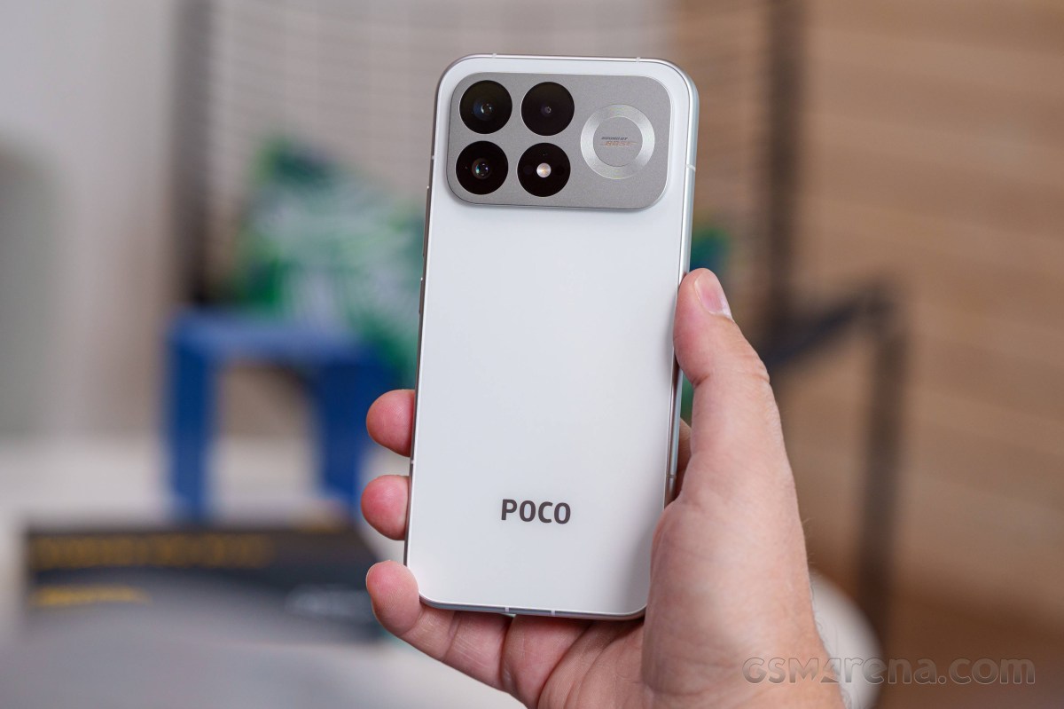 Обзор Poco F9 Pro: делает ли новая 200-мегапиксельная камера отдельный зум бессмысленным? картинка Смартфон Poco F9 Pro: тест экрана и автономности | DGL.RU