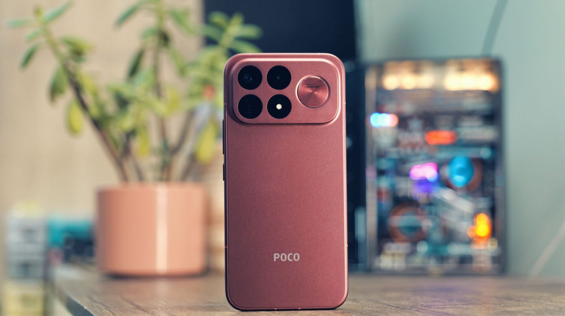 Обзор Poco F9 Ultra - я всерьёз задумалась о смене основного смартфона картинка Смартфон Poco F9 Ultra: 100 Вт и батарея 8050 мАч | DGL.RU