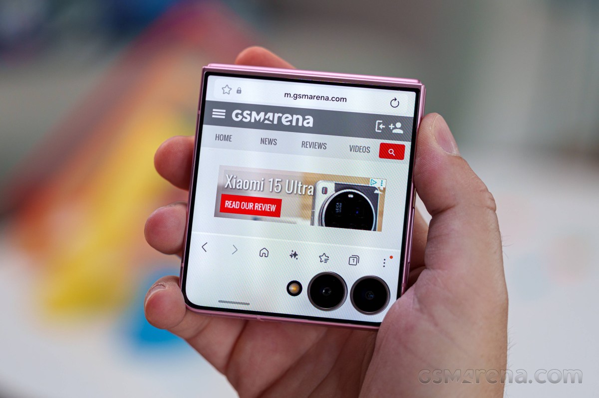 Обзор Samsung Galaxy Z Flip8: главный сюрприз — автономность картинка Смартфон Samsung Galaxy Z Flip8: обзор и тест | DGL.RU
