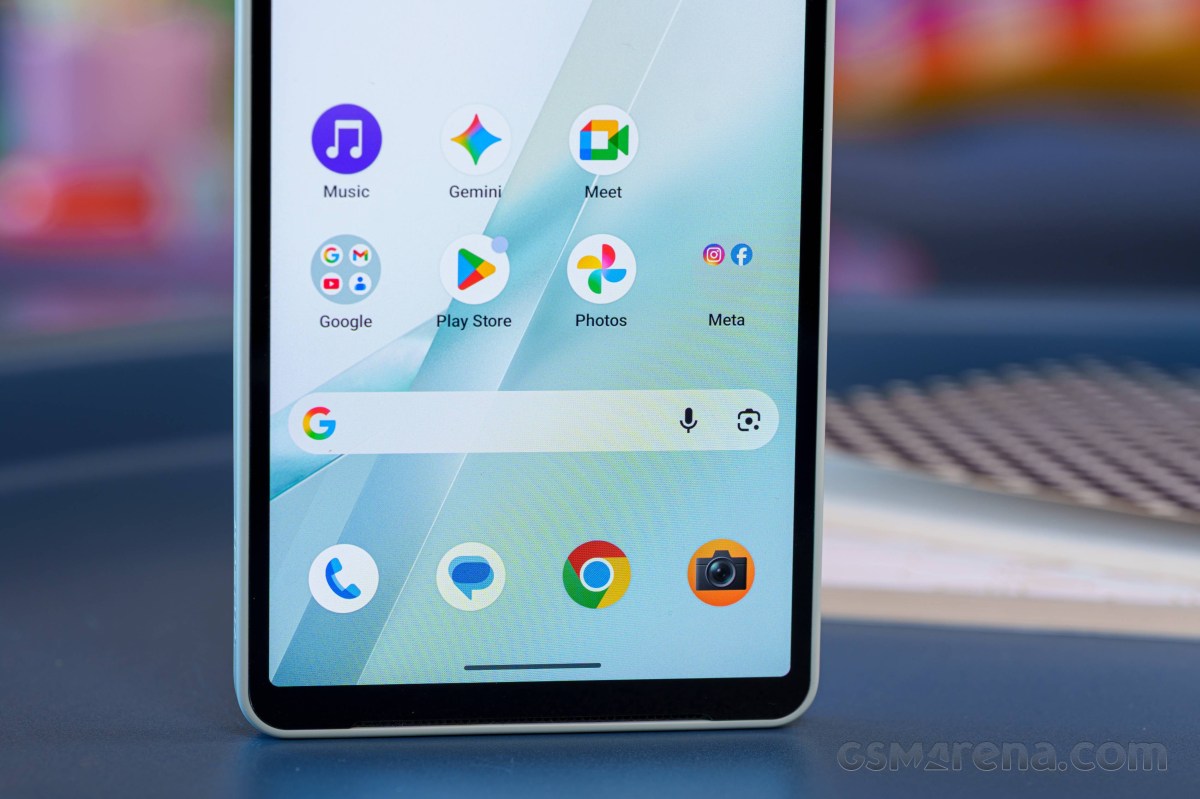 Обзор Sony Xperia 10 VIII - почти не изменился за год картинка Смартфон Sony Xperia 10 VIII: обзор, тест и цена | DGL.RU