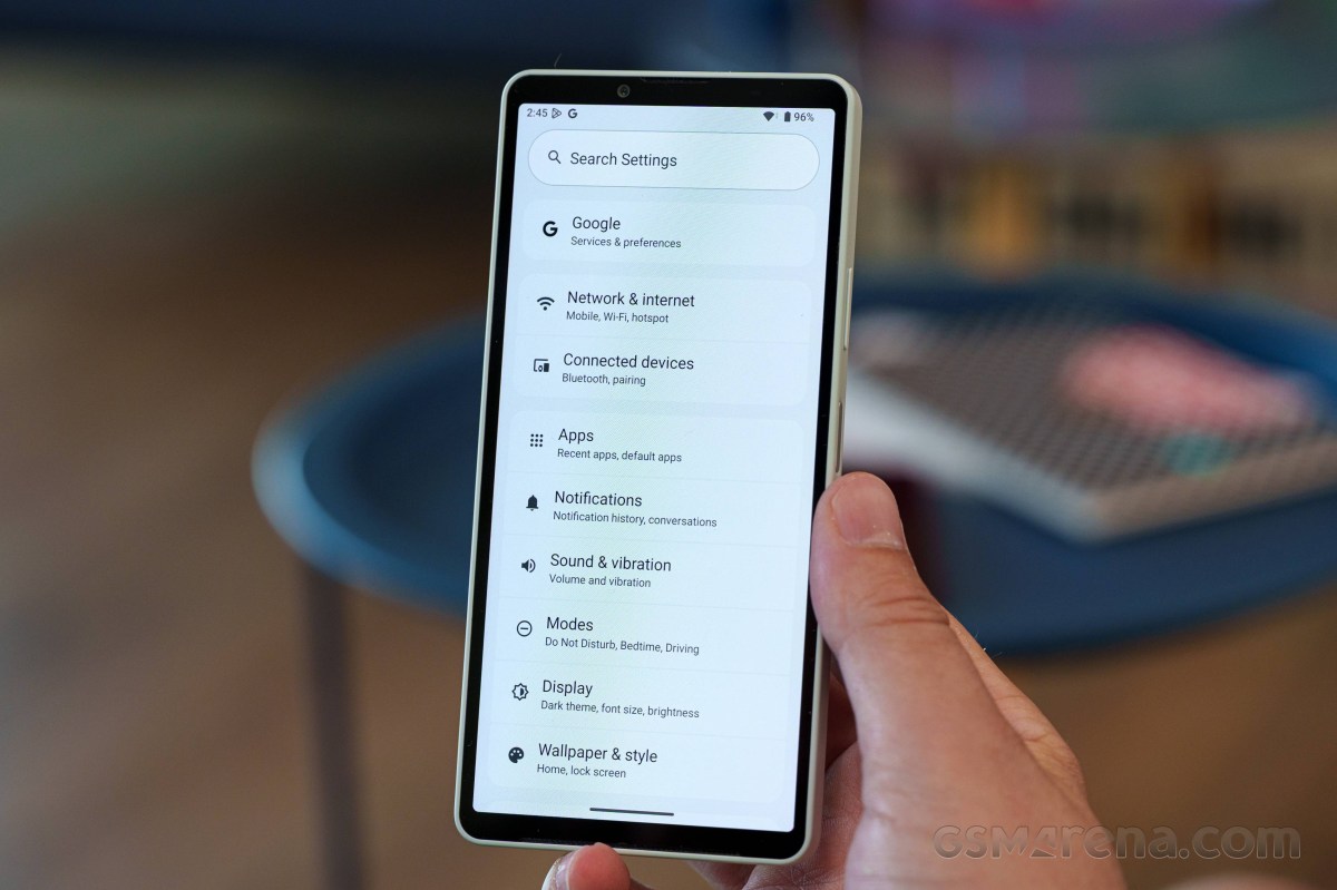 Обзор Sony Xperia 10 VIII - почти не изменился за год картинка Смартфон Sony Xperia 10 VIII: обзор, тест и цена | DGL.RU
