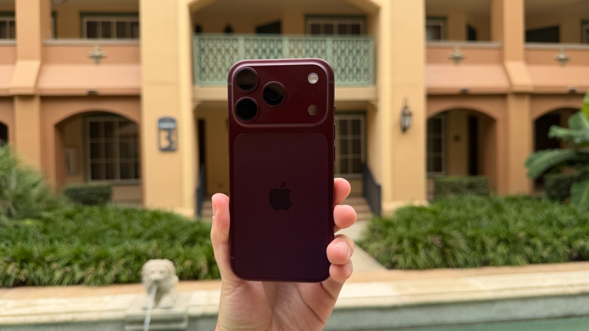 Я провела неделю с iPhone 18 Pro и 18 Pro Max — и они лучшие во всех отношениях картинка Смартфоны Apple iPhone 18 Pro и 18 Pro Max | DGL.RU
