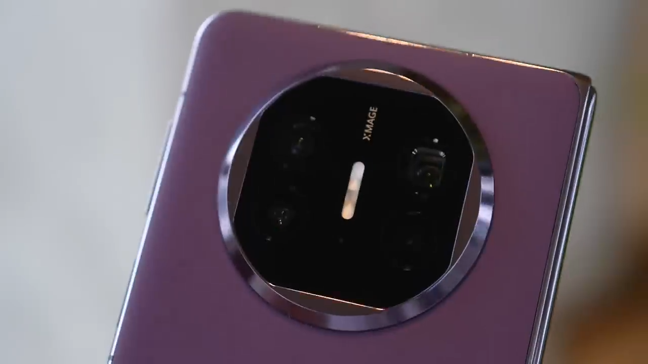 Смартфон Huawei Mate X5: спутниковая связь | DGL.RU