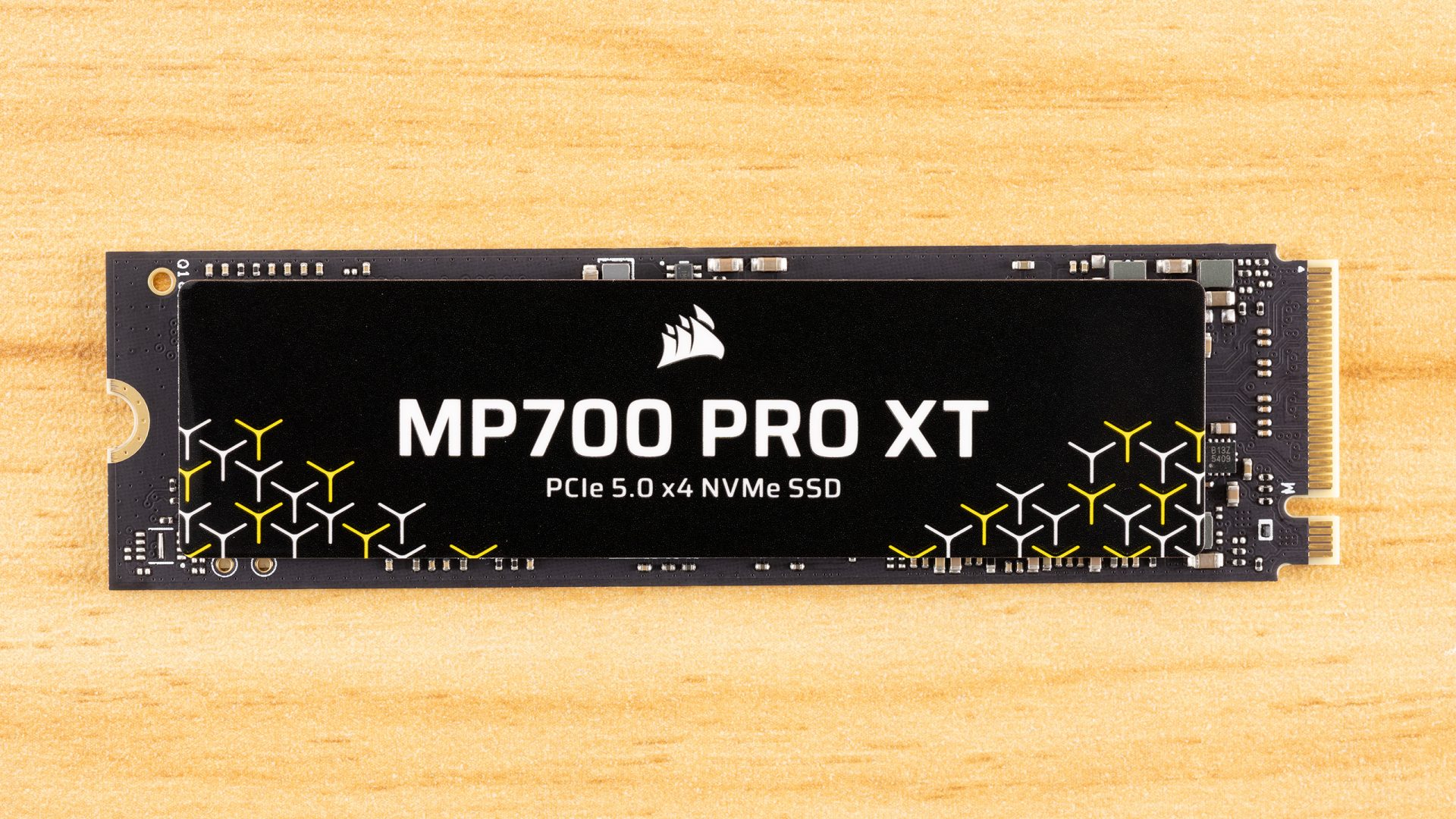 Лучшие SSD-накопители 2026 года: от сверхбыстрых M.2 NVMe до бюджетных SATA картинка SSD-накопители 2026 года: топ для игр | DGL.RU