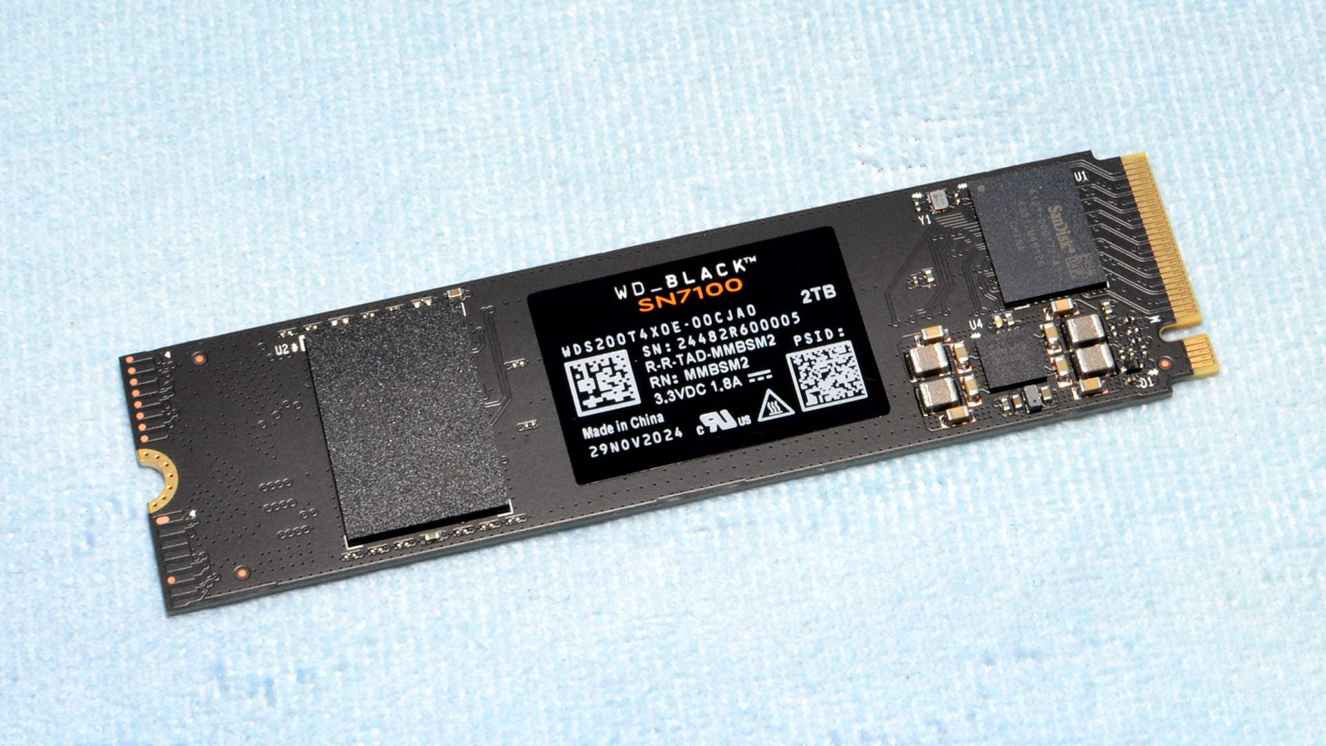 Лучшие SSD-накопители 2026 года: от сверхбыстрых M.2 NVMe до бюджетных SATA картинка SSD-накопители 2026 года: топ для игр | DGL.RU
