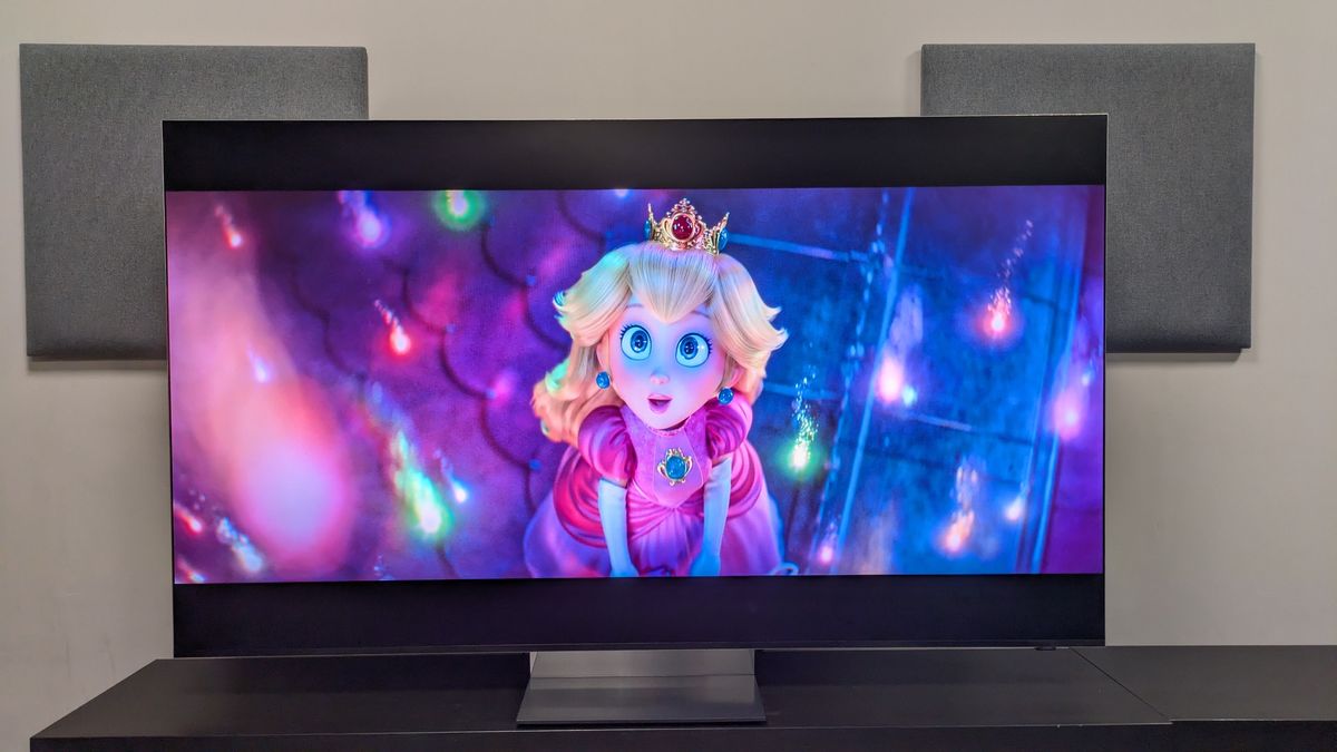 Обзор Samsung R95H — демонстрирует огромный потенциал RGB картинка Телевизор Samsung R95H: обзор Micro RGB для игр | DGL.RU