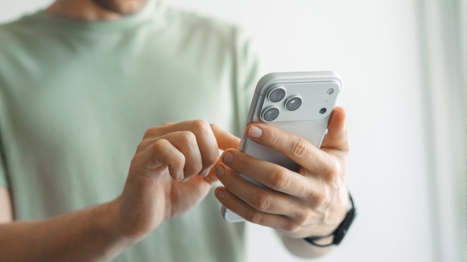 В iOS 27 появилась функция Impersonation Risk Detection для защиты от мошенников картинка Защита Impersonation Risk Detection в iOS 27 | DGL.RU