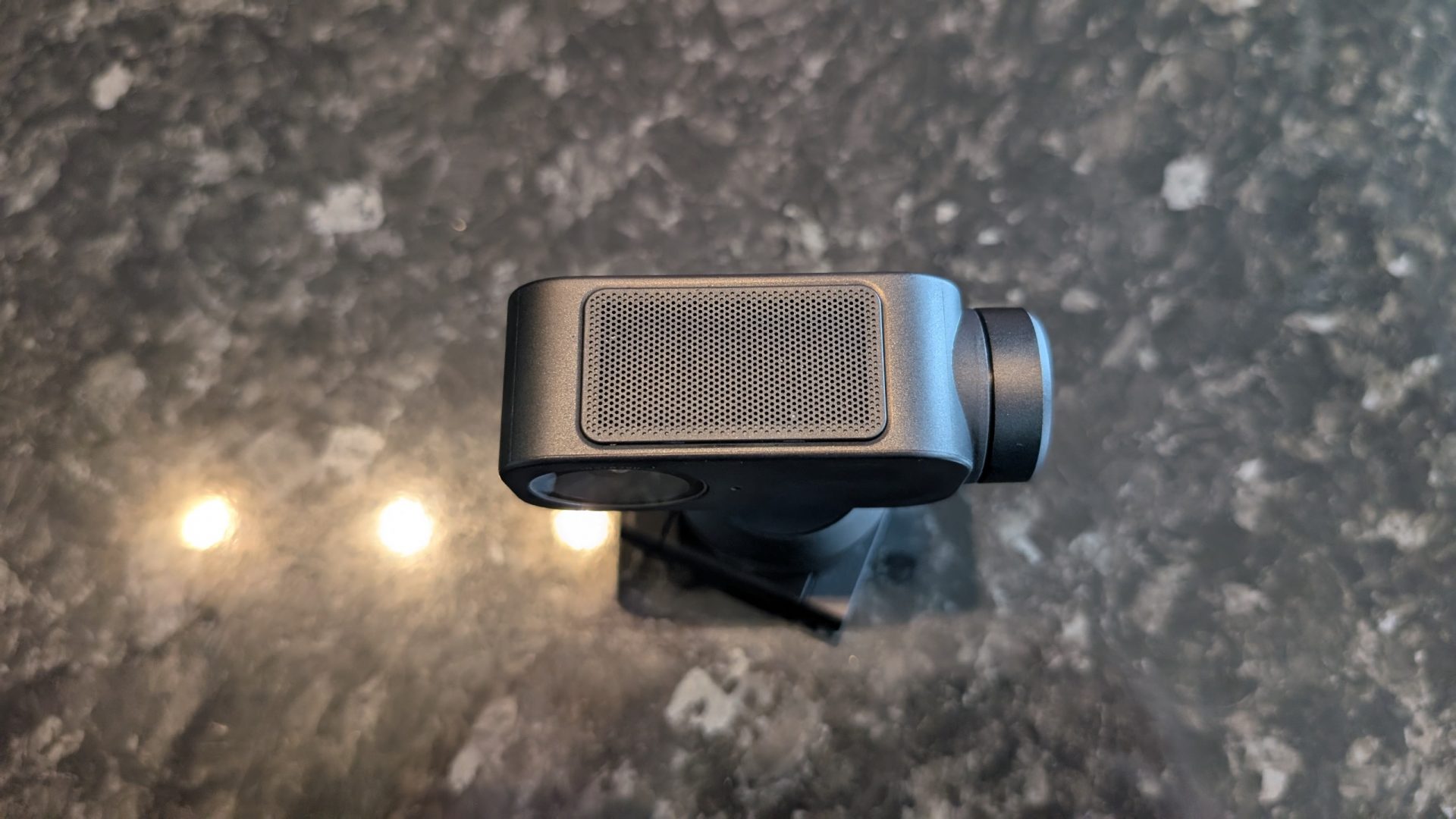 Веб-камера Insta360 Link 2 Pro: обзор 4K и AI | DGL.RU