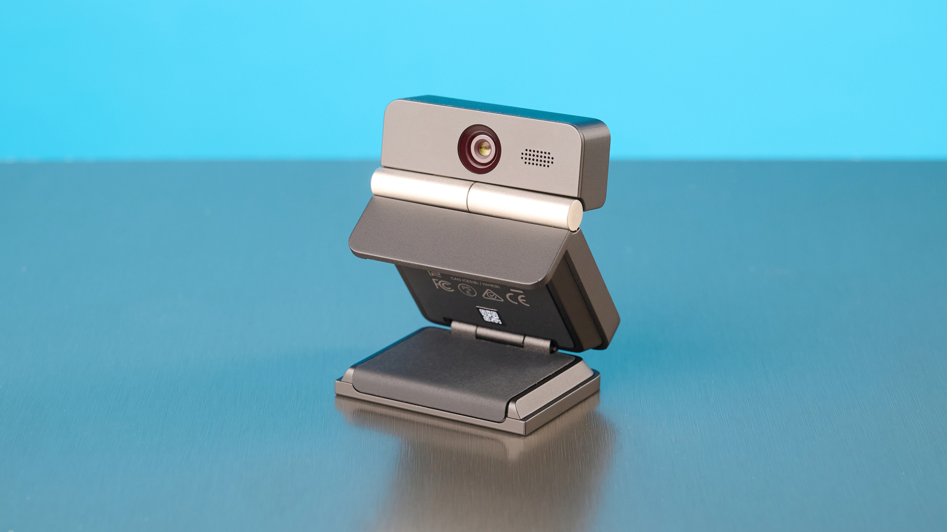 Обзор Obsbot Meet Flip - мой новый миниатюрный помощник для рабочих звонков картинка Веб-камера Obsbot Meet Flip: тест компактной 4K | DGL.RU