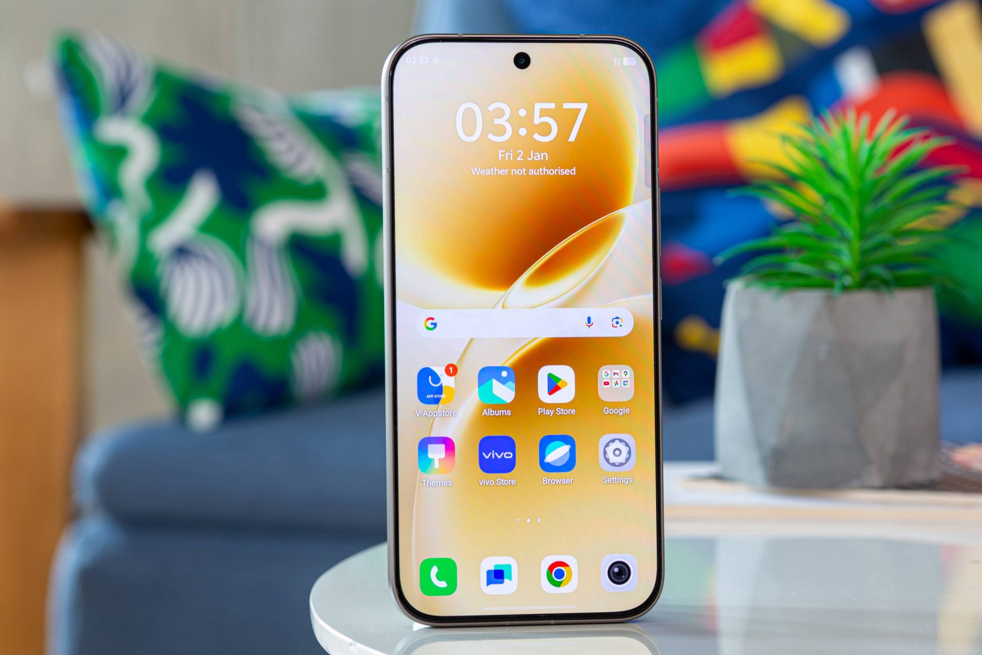 vivo готовит смартфон V80 с аккумулятором на 7200 мАч и новыми ИИ-функциями камеры картинка Смартфон vivo V80 получит емкий аккумулятор | DGL.RU