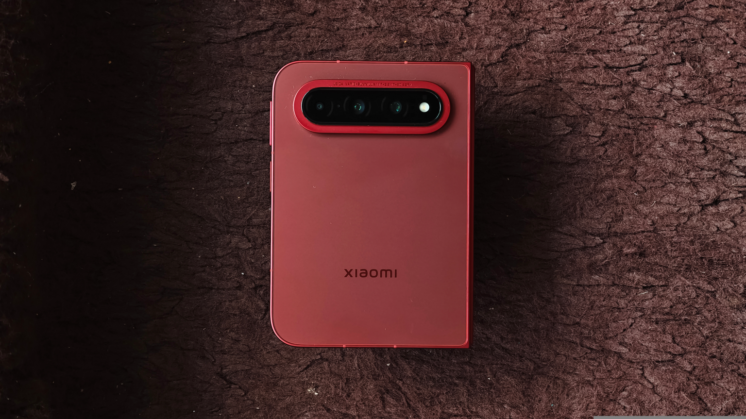 Этот складной телефон мог бы стать самым серьезным конкурентом iPhone Duo, если бы не одно обстоятельство
