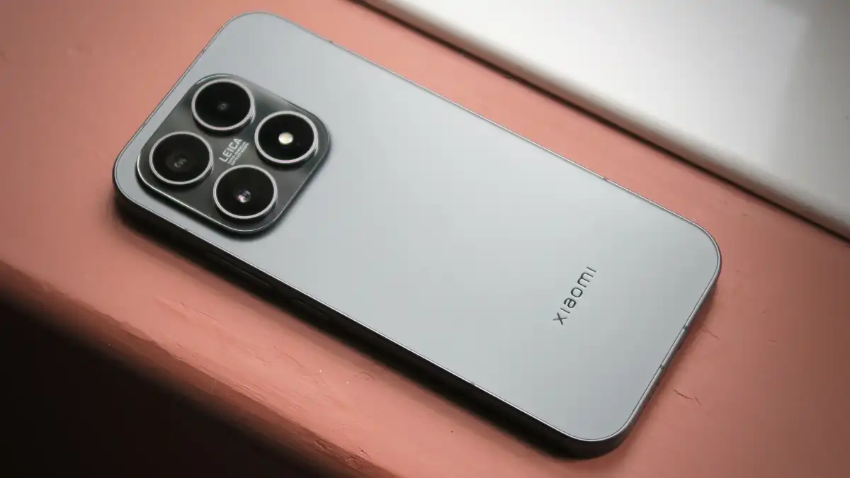 Утечка информации о Xiaomi 18: идеальный компактный камерофон? картинка Утечка информации о Xiaomi 18: Идеальный компактный камерофон?