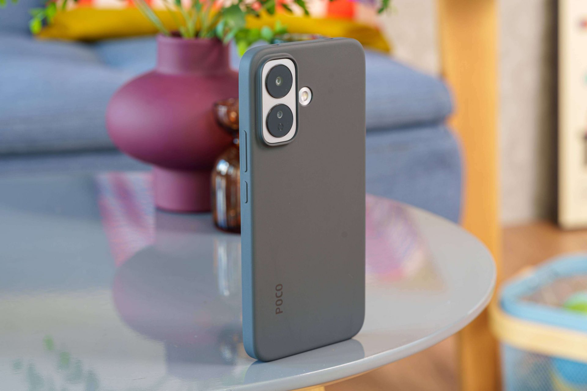 Xiaomi представила смартфон Poco X8 с аккумулятором емкостью более 8000 мАч картинка Смартфон Xiaomi Poco X8: батарея 8340 мАч | DGL.RU