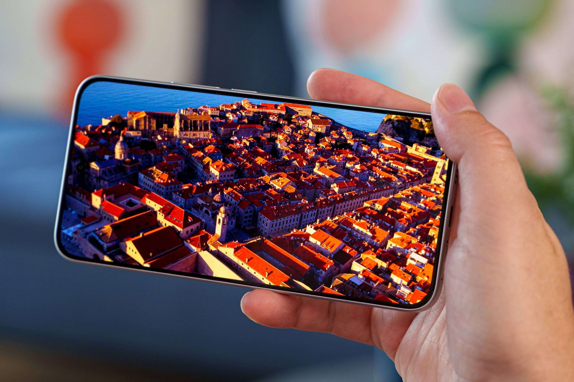 Xiaomi представила смартфон Poco X8 с аккумулятором емкостью более 8000 мАч картинка Смартфон Xiaomi Poco X8: батарея 8340 мАч | DGL.RU
