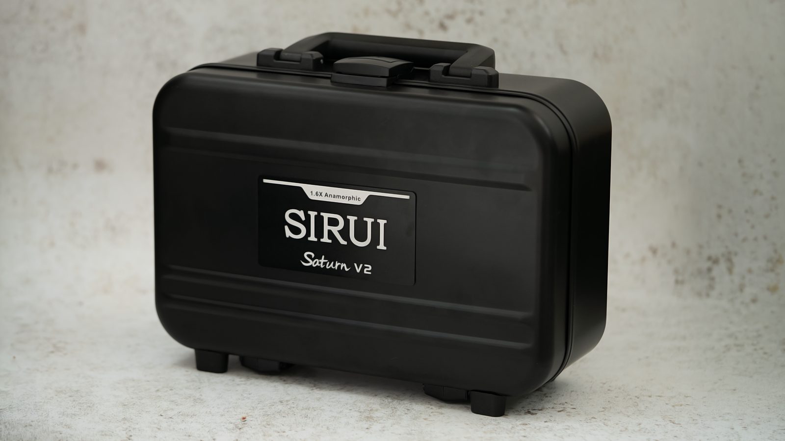 Обзор Sirui Saturn V2: анаморфные линзы позволяют проявлять креативность картинка Анаморфные объективы Sirui Saturn V2: обзор | DGL.RU