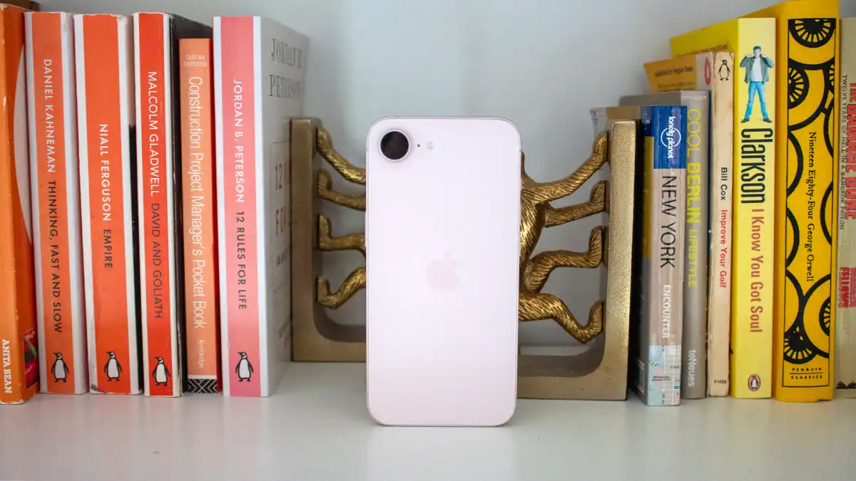 Серия iPhone 18: Apple все же выпустит три модели iPhone картинка Серия iPhone 18: Apple все же выпустит три модели iPhone