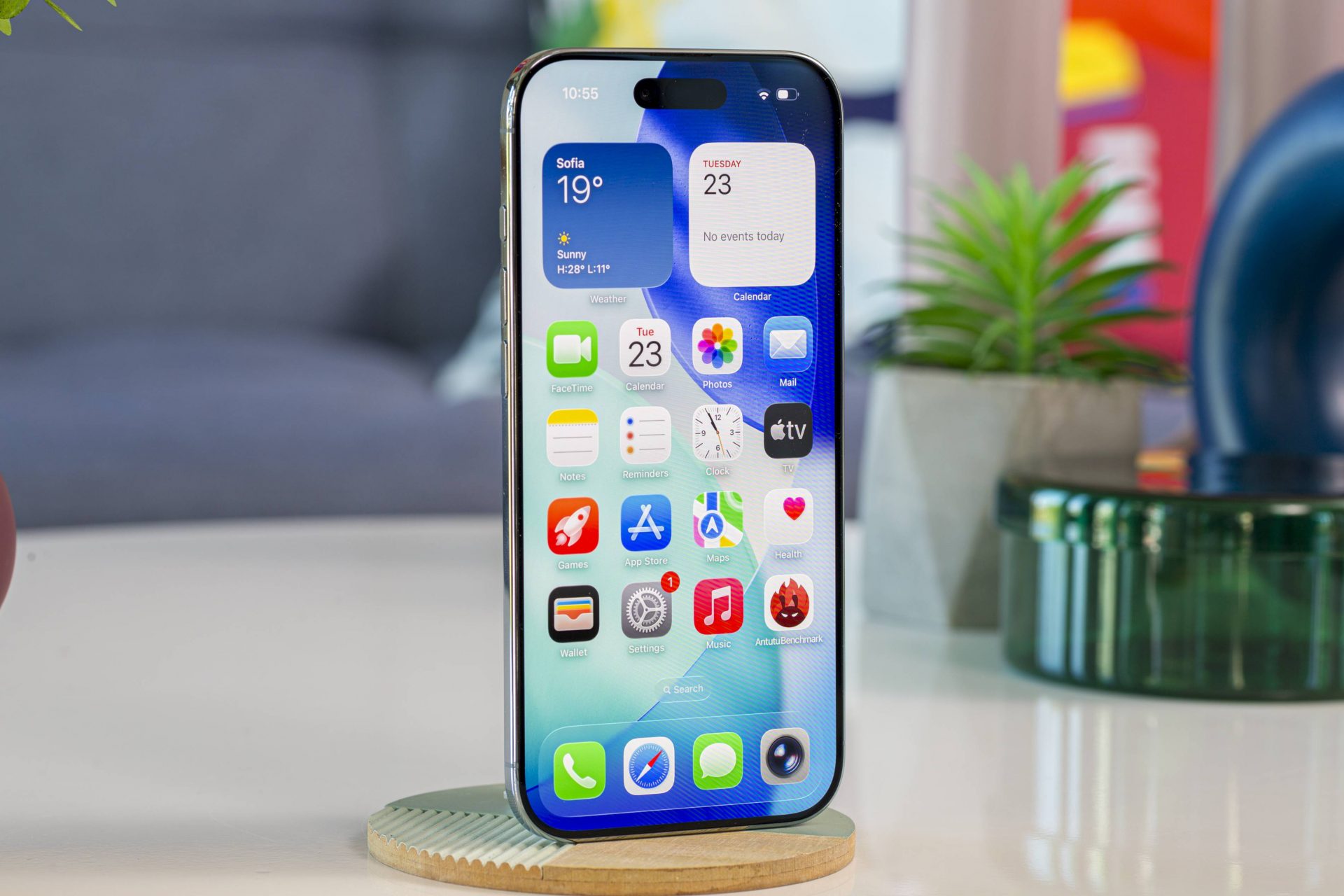 Apple iPhone Air 2: характеристики, толщина корпуса и ключевые обновления картинка Apple iPhone Air 2: характеристики и толщина | DGL.RU