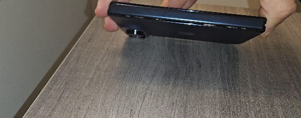 Обнаружен новый аппаратный дефект iPhone Duo картинка Обнаружен новый аппаратный дефект iPhone Duo