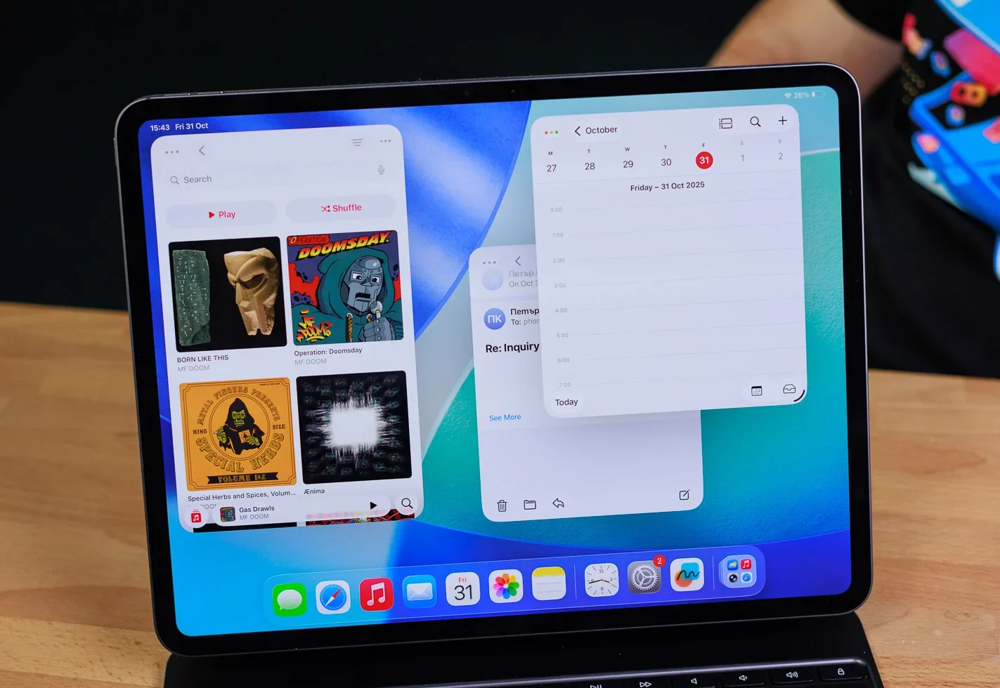 Apple планирует уменьшить рамки экрана в будущих планшетах iPad картинка Apple уменьшит рамки дисплея в планшетах iPad | DGL.RU