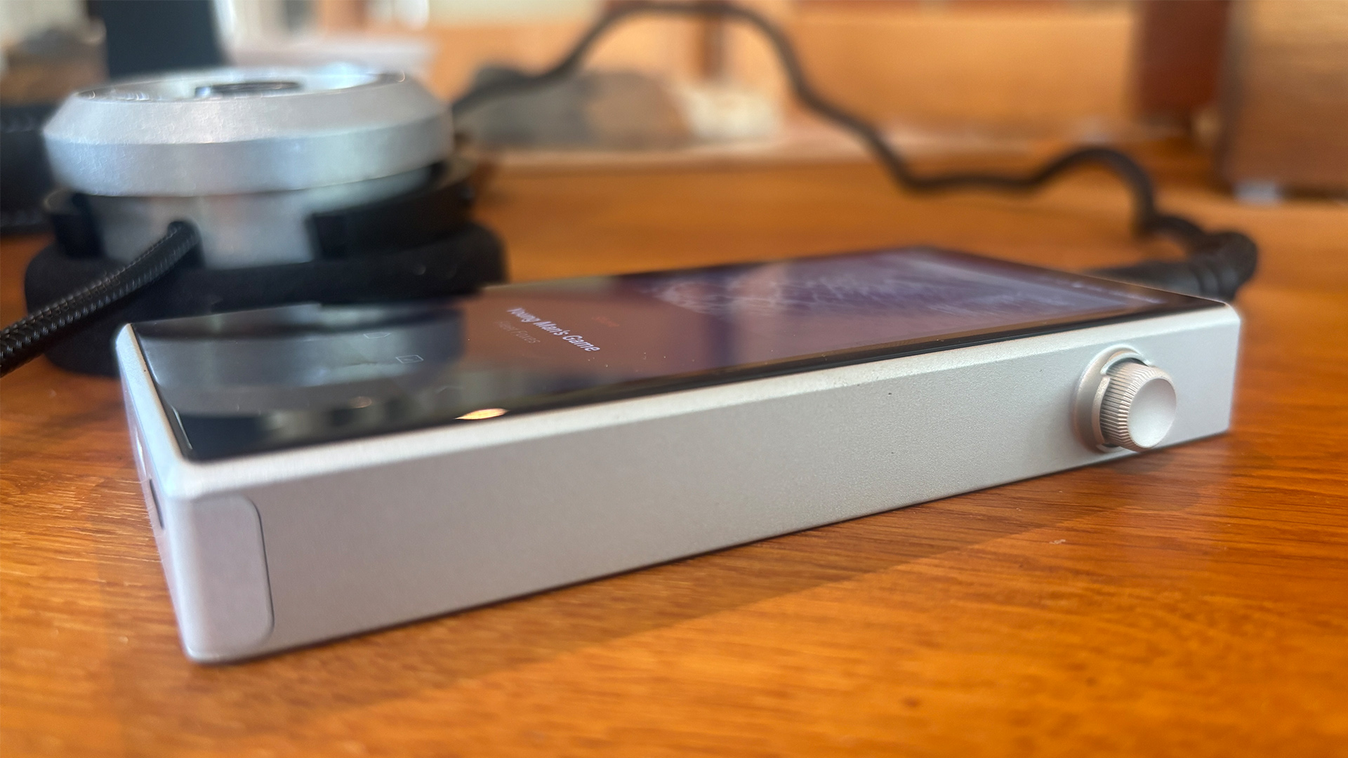 Обзор Astell & Kern PD5 от признанного мастера hi-res аудио картинка Аудиоплеер Astell & Kern PD5: мощь восьми ЦАП | DGL.RU