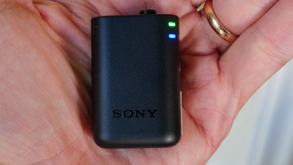 Обзор Sony ECM-W5 — беспроводной микрофон с особенностью, которой нет у DJI и Rode картинка Беспроводной микрофон Sony ECM-W5: обзор | DGL.RU