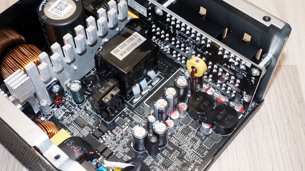 Блок питания Thermalright TR-KG750 | DGL.RU
