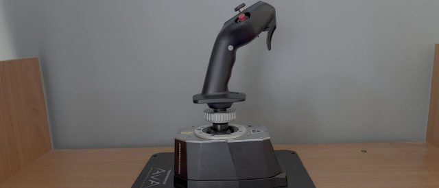Джойстик Thrustmaster AVA: база и рукоятка Airbus | DGL.RU1 Джойстик Thrustmaster AVA: база и рукоятка Airbus | DGL.RU