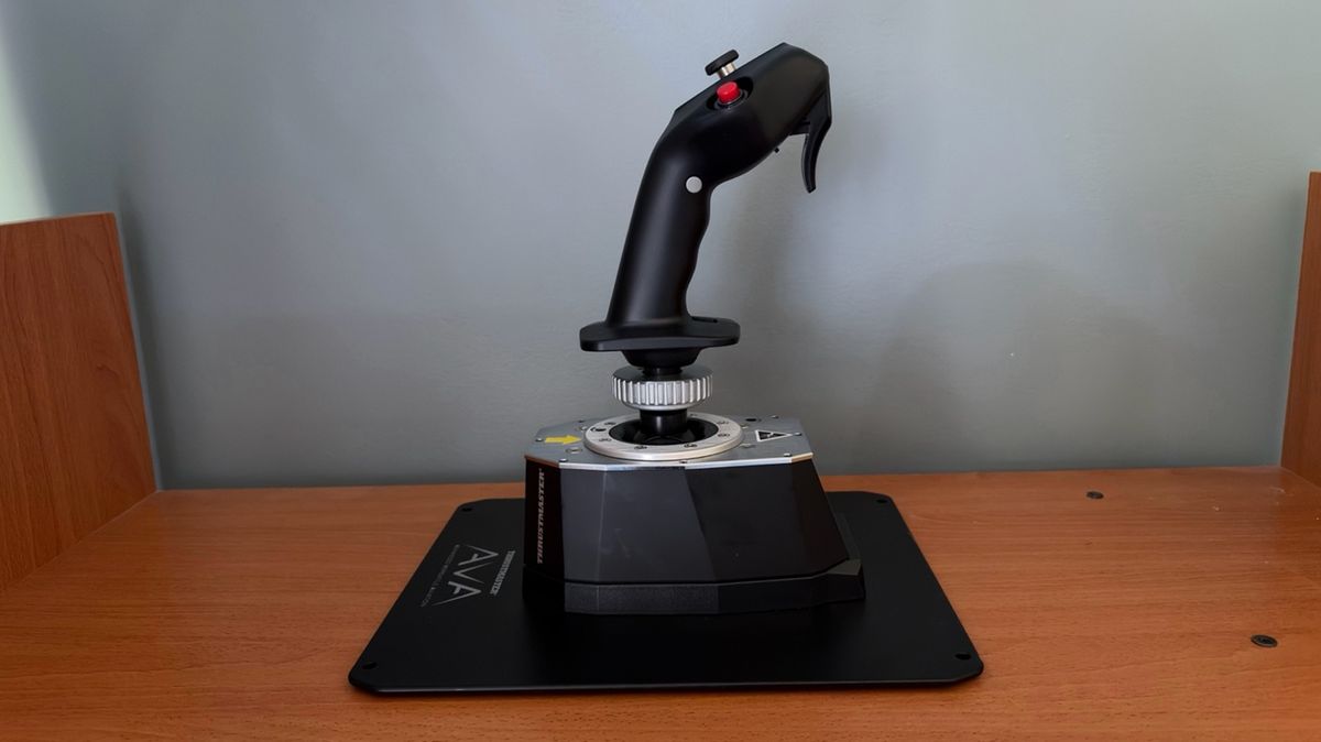 Обзор рукоятки Thrustmaster Airbus с базой для джойстика AVA: первоклассные ощущения от полета картинка Джойстик Thrustmaster AVA: база и рукоятка Airbus | DGL.RU