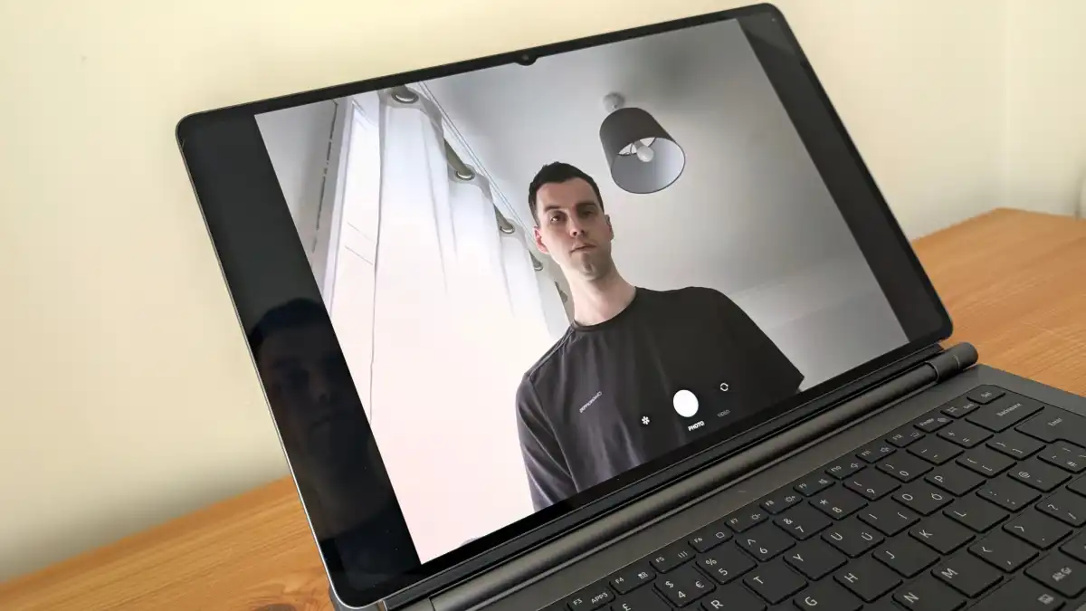 Один день с Galaxy Tab S12 Ultra: пытка или удобный гаджет? картинка Один день с Galaxy Tab S12 Ultra: Пытка или удобный гаджет?