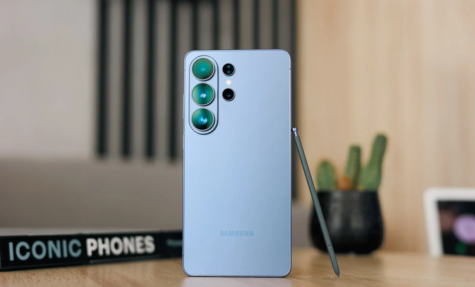 Инсайдеры раскрыли цветовую гамму флагмана Samsung Galaxy S27 Ultra картинка Все цвета корпуса Samsung Galaxy S27 Ultra | DGL.RU